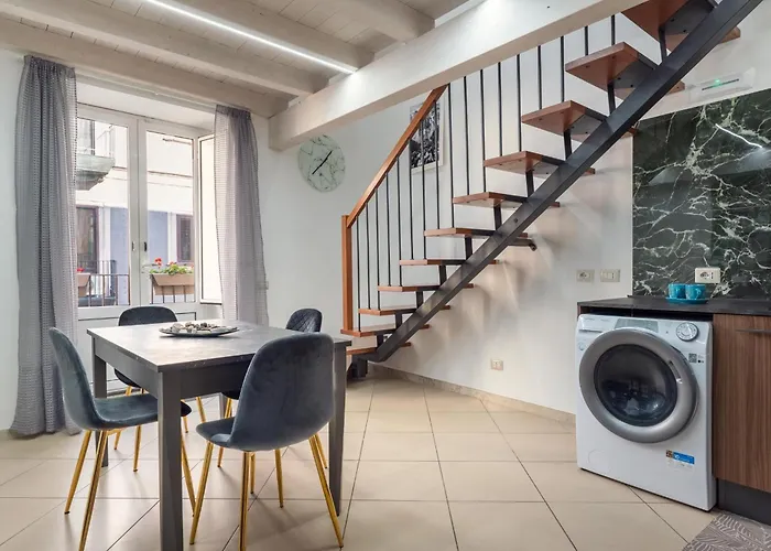 Guesthost - San Giuliano 81 Κατάνια