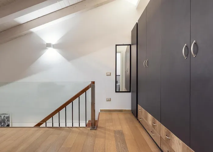 Guesthost - San Giuliano 81 *